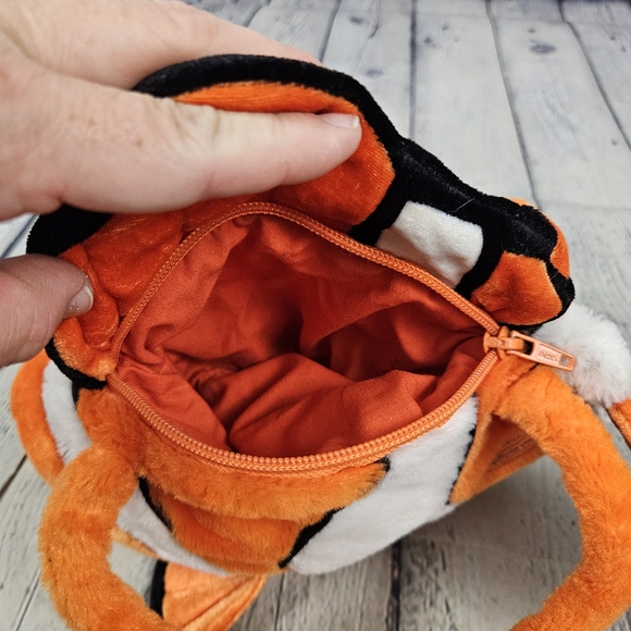 DISNEY | Finding Nemo plush stuffed child purse - Picture 7 of 14